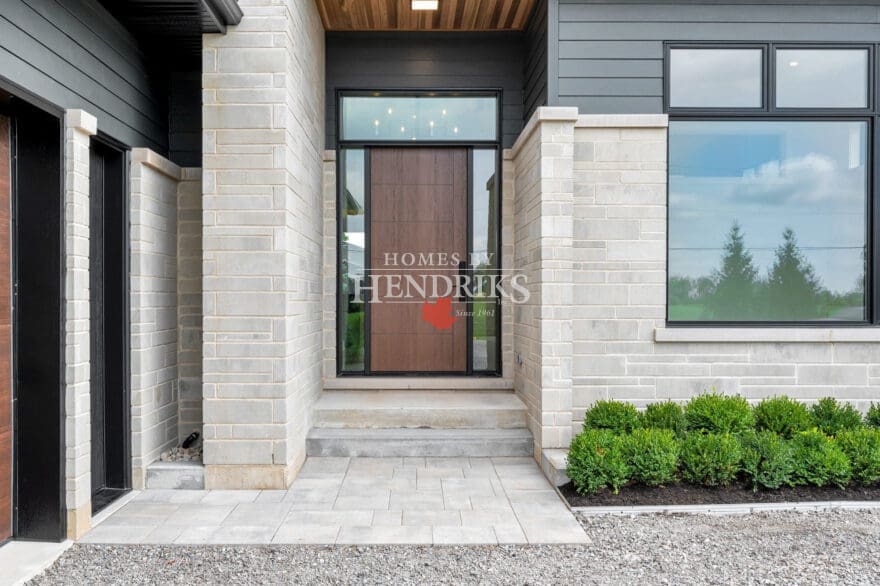 custom luxury door in niagara home build