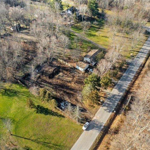 96 Sumbler Road, Pelham